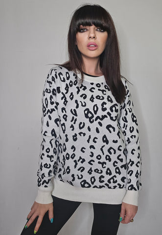 Jersey leopardo blanco