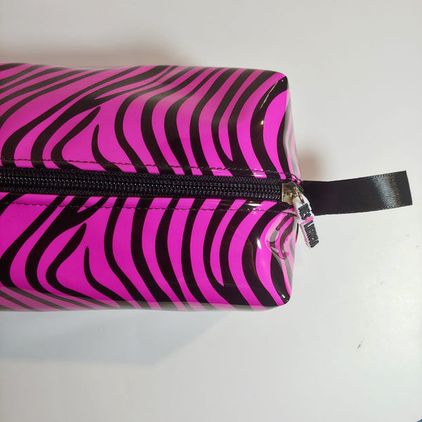 Neceser cebra Rosa Resiliencia