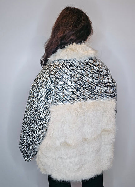 Abrigo pelo y lentejuelas Beige